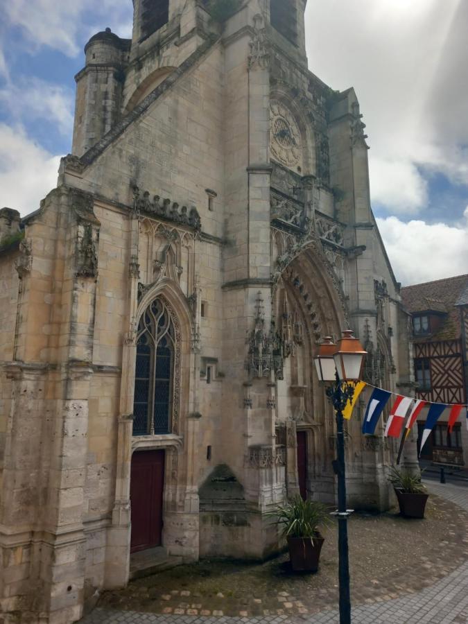 Apartament Le Leon Honfleur Zewnętrze zdjęcie